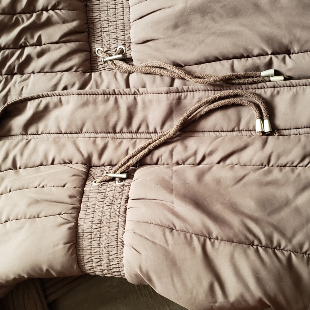 Winter jacket - Picture 6 of 6